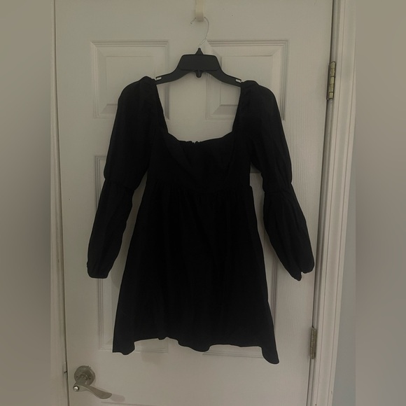 REFORMATION
MICHAELA DRESS - Picture 4 of 7